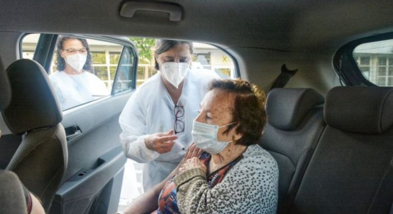 Santo André libera vacinação para idosos de 69 anos